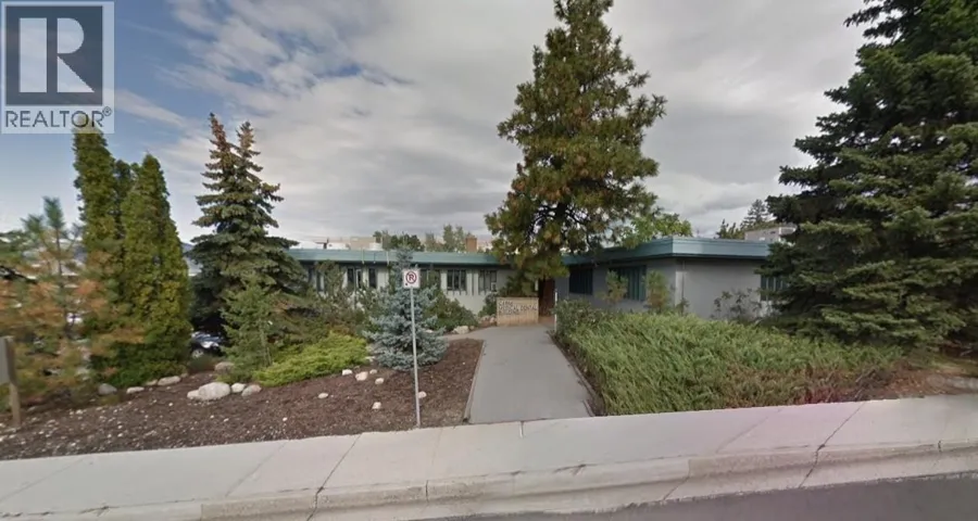 725 Carmi Avenue Unit# 15, Penticton, British Columbia V2A3G8