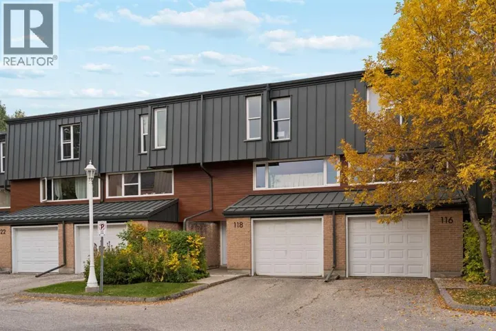 118 Brae Glen Lane SW, Calgary, Alberta T2W1B6