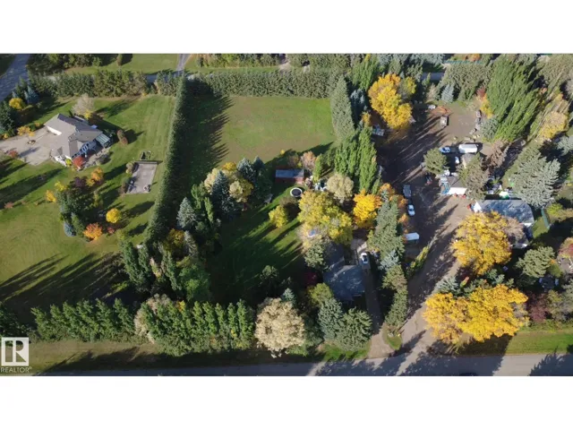 9712 209 ST NW, Edmonton, Alberta T5T5X9