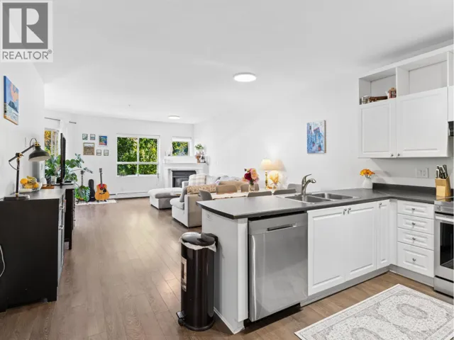 206 2109 ROWLAND STREET, Port Coquitlam, British Columbia V3C6J4