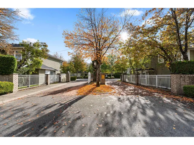 27 8428 VENTURE WAY, Surrey, British Columbia V4N0W6