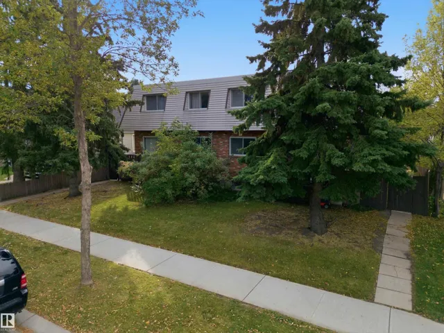 8945 78 AV NW, Edmonton, Alberta T6C0N7