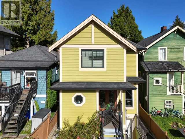 1124 E 12TH AVENUE, Vancouver, British Columbia V5T2J9