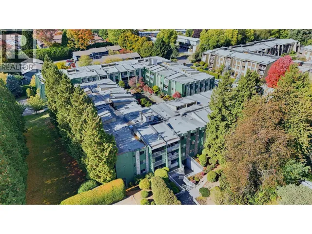 207 3901 CARRIGAN COURT, Burnaby, British Columbia V3N4K1