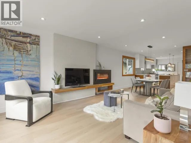 5034 PRINCE ALBERT STREET, Vancouver, British Columbia V5W3C6