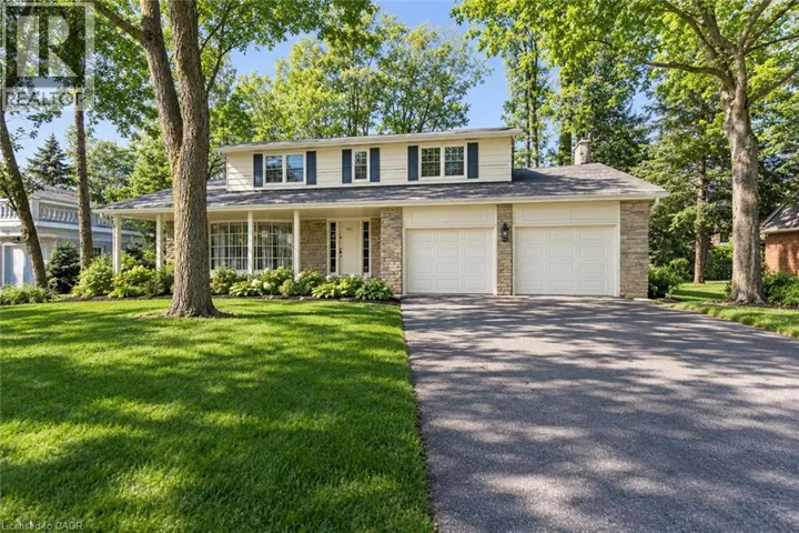332 LONGFELLOW Drive, Waterloo, Ontario N2L2S3