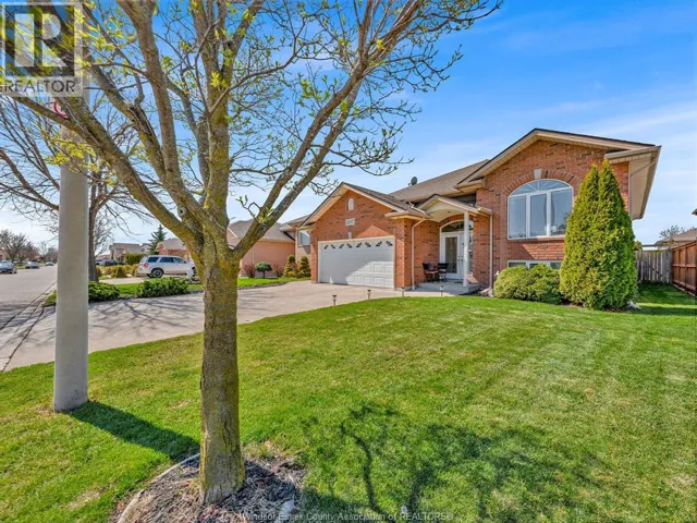 1537 MORNINGSTAR, Windsor, Ontario N8P1R1