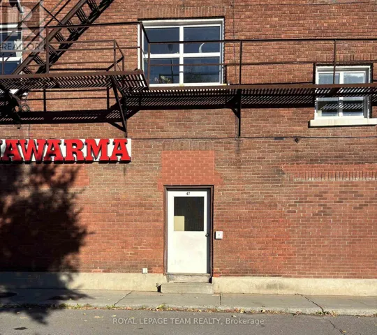 3 - 47 CAMERON STREET, Ottawa, Ontario K1S3X7