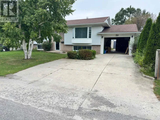 53 BLOOMFIELD AVENUE, St. Catharines (Secord Woods), Ontario L2P1X2