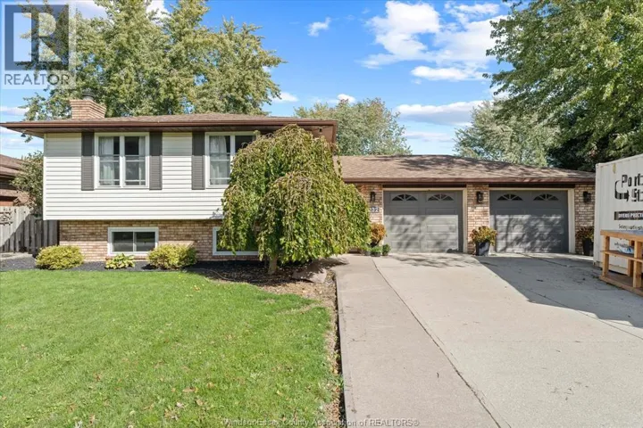 232 GREENWOOD CRESCENT, Lakeshore, Ontario N8L1C4