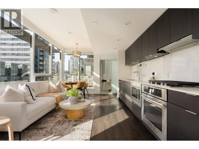 608 161 E 1ST AVENUE, Vancouver, British Columbia V6A0G1