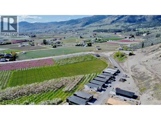 1233 Copper Road, Oliver, British Columbia V0H1T5