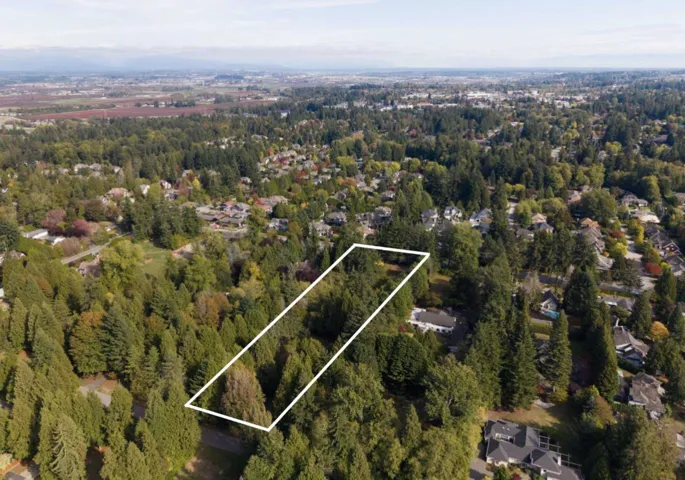 3055 140 STREET, Surrey, British Columbia V4P2C2