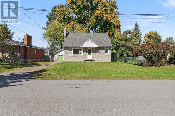 1388 NORMANDY CRESCENT, Ottawa, Ontario K2C0N5