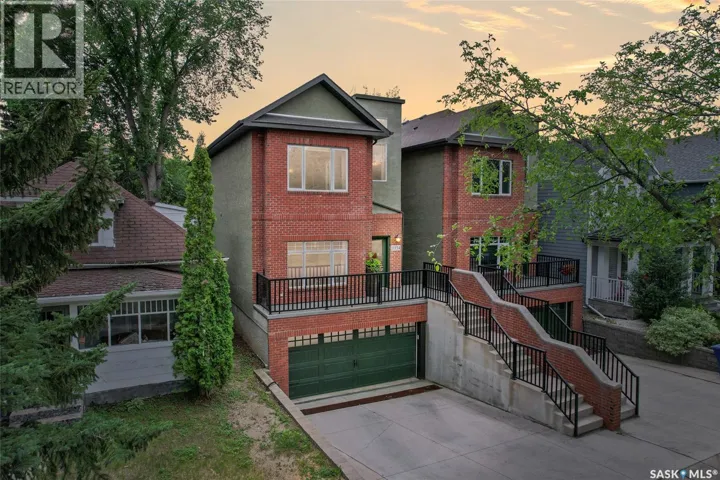 1034 11th STREET E, Saskatoon, Saskatchewan S7H0E9