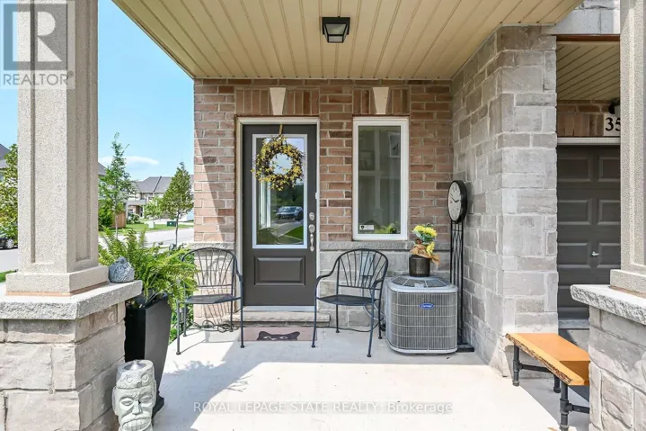 35 - 40 ZINFANDEL DRIVE, Hamilton (Winona), Ontario L8E0L1