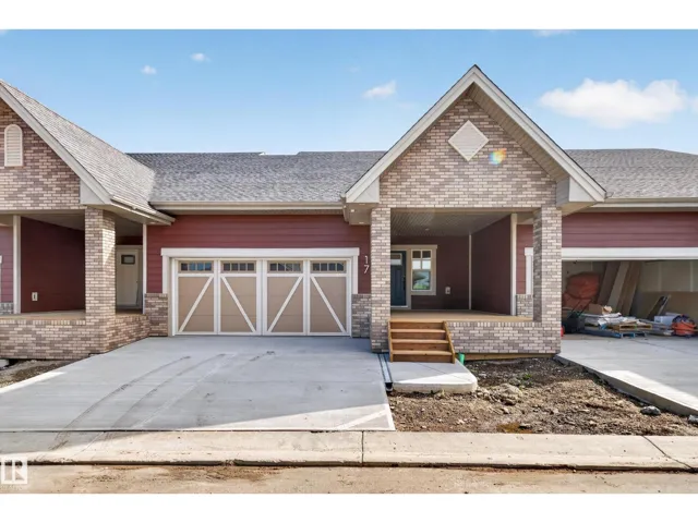 #17 120 HILLSHIRE BV, Sherwood Park, Alberta T8B0C9