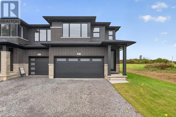 967 CLARE AVENUE, Welland (N. Welland), Ontario L3C3C2
