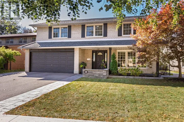 49 WINTERTON DRIVE, Toronto (Princess-Rosethorn), Ontario M9B3G8