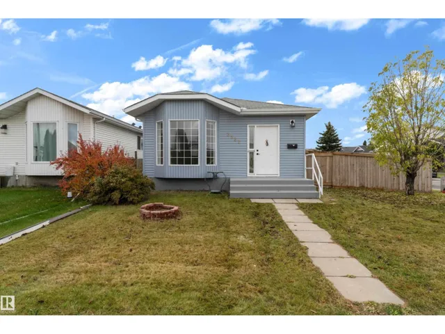 3527 44A AV NW, Edmonton, Alberta T6L6K6