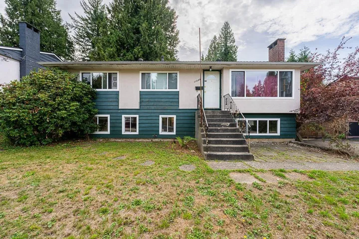 11350 LANSDOWNE DRIVE, Surrey, British Columbia V3R4Z9