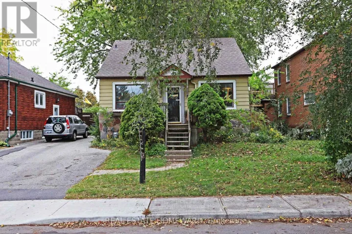 22 HADDON AVENUE, Toronto (Birchcliffe-Cliffside), Ontario M1N2K8