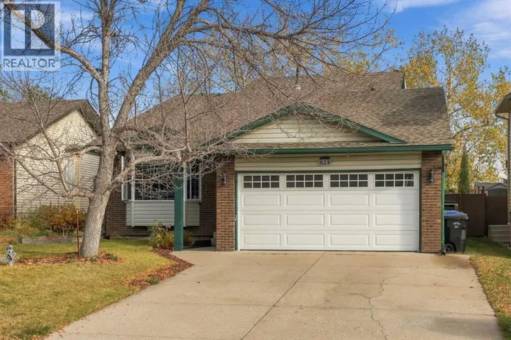 71 Hawkhill Way NW, Calgary, Alberta T3G3A3