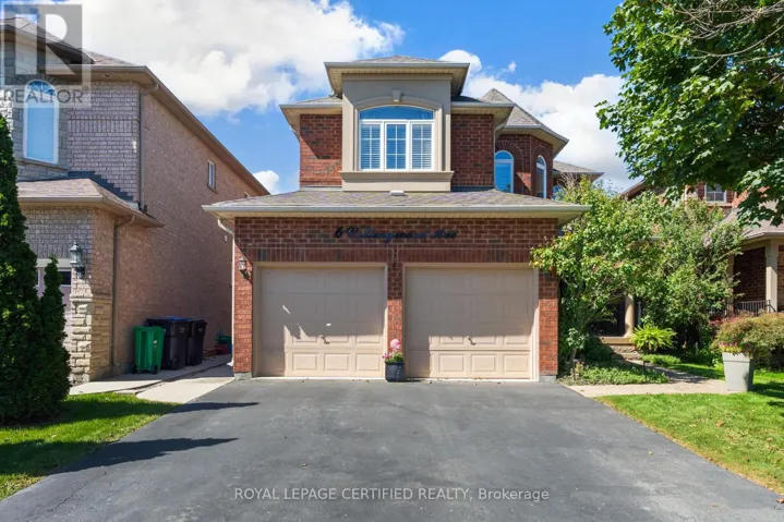 6 COLLINGWOOD AVENUE, Brampton (Snelgrove), Ontario L7A2E5