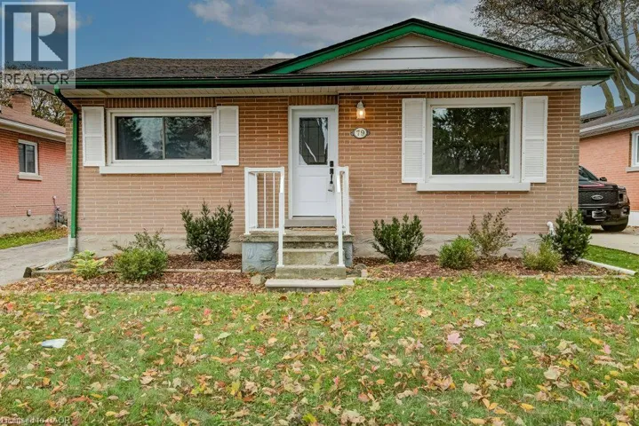 79 HOFFMAN Street, Kitchener, Ontario N2M3M8