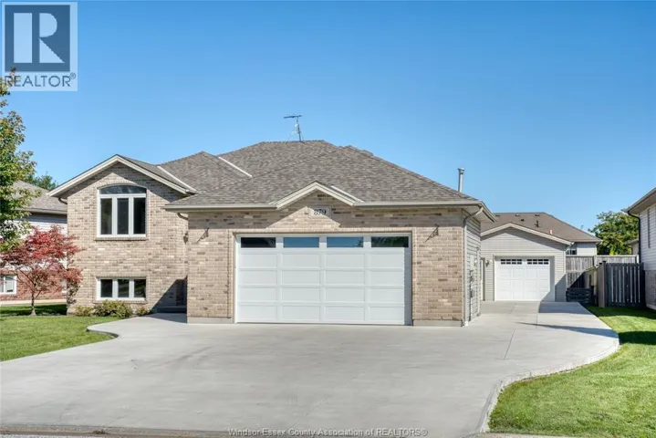 879 WESTWOOD, Lakeshore, Ontario N8L1E9