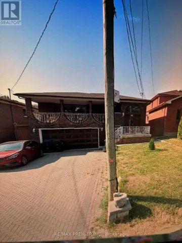 MAIN FLOOR - 37 IRWIN ROAD S, Toronto (Elms-Old Rexdale), Ontario M9W2P6
