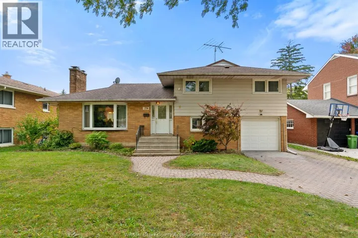 2759 ROCKWELL BOULEVARD, Windsor, Ontario N9E2A2