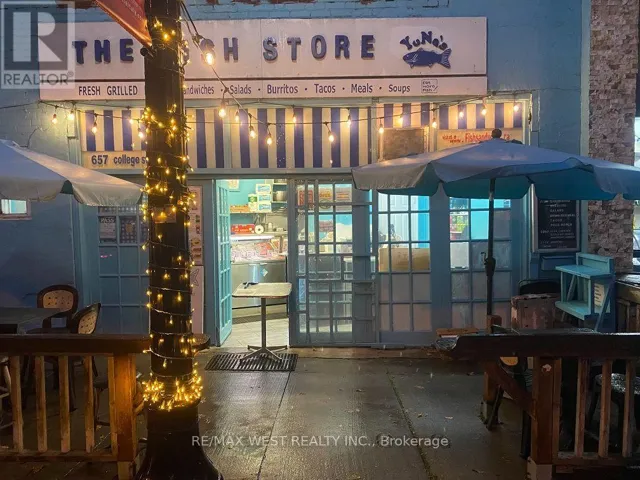 657 COLLEGE STREET, Toronto (Palmerston-Little Italy), Ontario M6G1B7