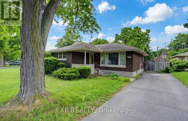244 ROYAL STREET, Waterloo, Ontario N2J2J2