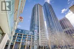 1509 - 18 YORKVILLE AVENUE, Toronto (Annex), Ontario M4W1L4