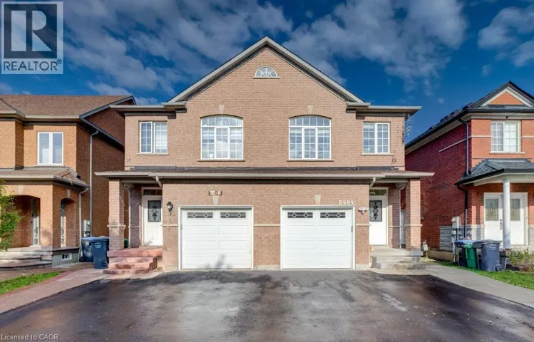 6484 SKIPPER Way, Mississauga, Ontario L5W1P6