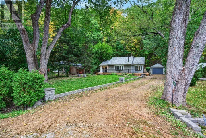 1301 HIDDEN VALLEY ROAD, Burlington (Grindstone), Ontario L7P0T5