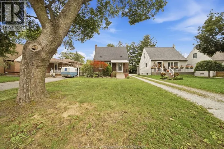 1844 DURHAM PLACE, Windsor, Ontario N8W3A3