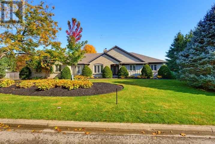 16 VANSTRAALEN STREET, Hamilton (Carlisle), Ontario L0R1H3