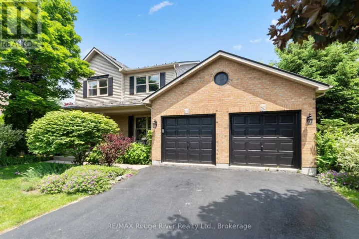 3 GIBSON PLACE, Port Hope, Ontario L1A4G8