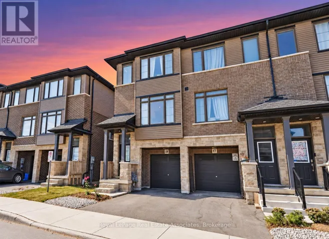 17 - 120 COURT DRIVE, Brant (Paris), Ontario N3L0N2
