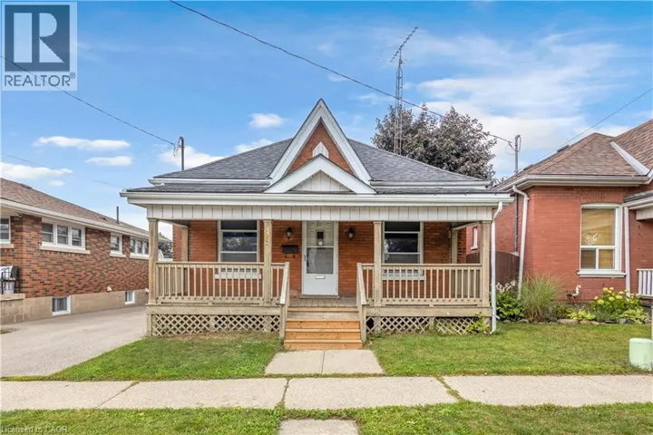 49 MINTERN Avenue, Brantford, Ontario N3S1K9