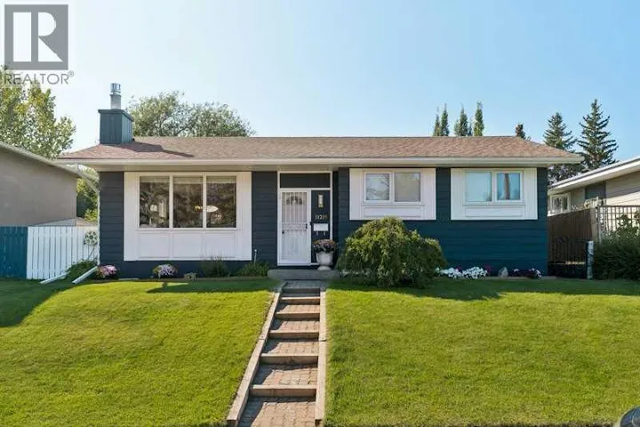 11219 Braniff Road SW, Calgary, Alberta T2W1C4