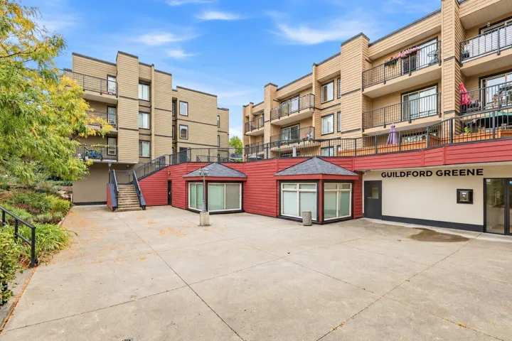 207 10438 148 STREET, Surrey, British Columbia V3R8S9