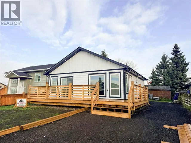 404 99 Avenue, Dawson Creek, British Columbia V1G1T3