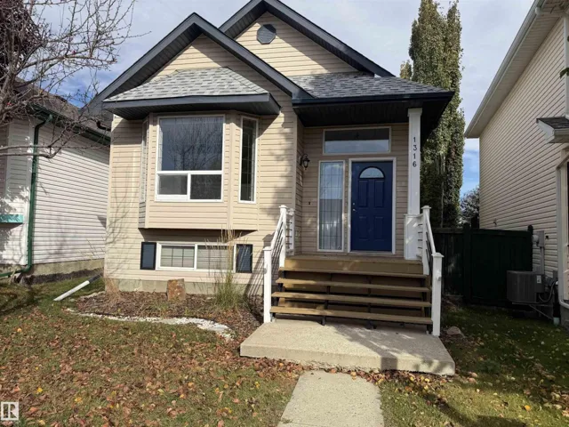 1316 GRANT WY NW, Edmonton, Alberta T5T6M8