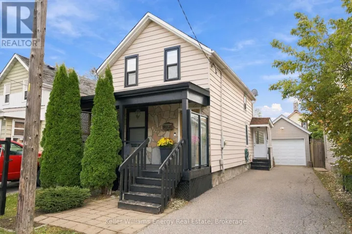 123 BARRIE AVENUE, Oshawa (Central), Ontario L1H2L4