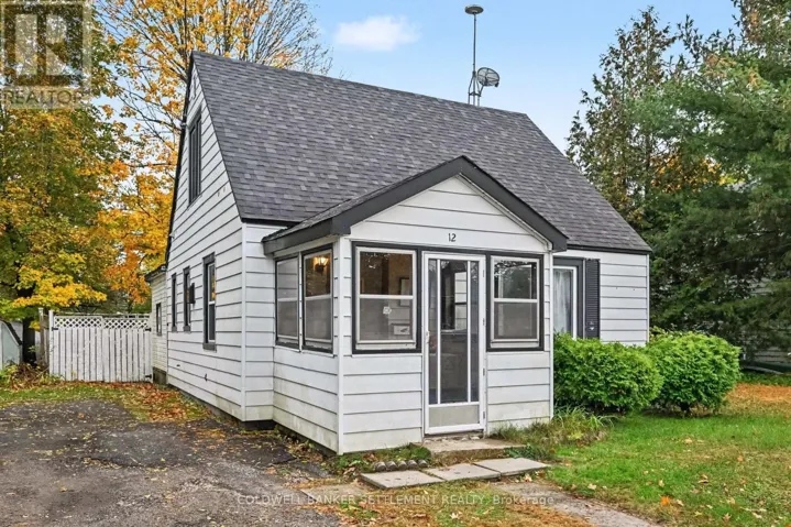 12 COCKBURN STREET, Perth, Ontario K7H2A7