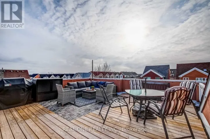 D - 2400 MUNN'S AVENUE, Oakville (RO River Oaks), Ontario L6H6G9
