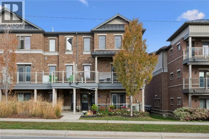 1114 FAIRWAY Road N Unit# B, Kitchener, Ontario N2A0H6